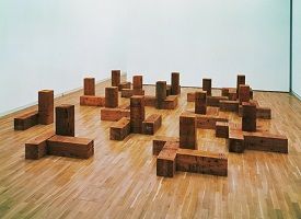 kunst-minimalisme-houten object van carl andre-2.jpg